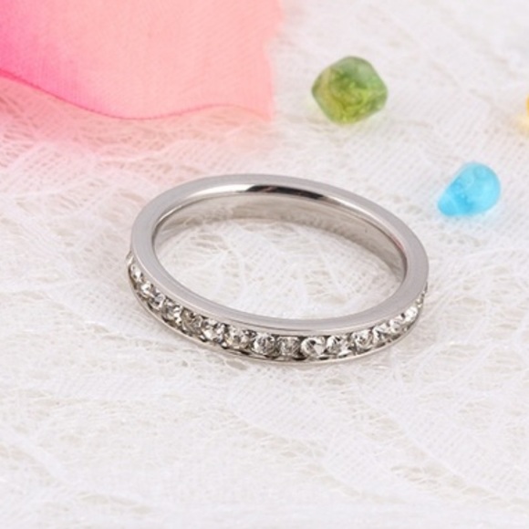 BOUTIQUE Jewelry - STAINLESS STEEL ETERNITY BAND